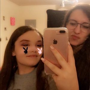 Meet your Posher, Ava